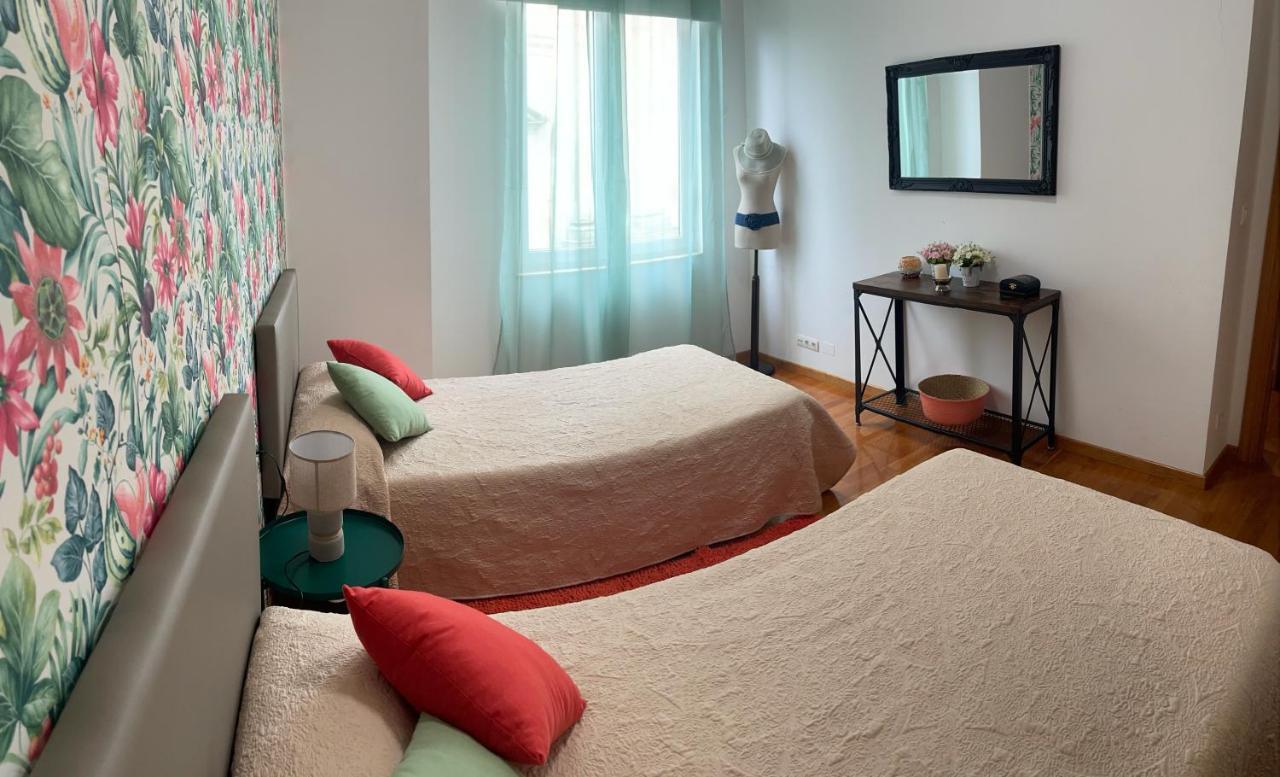 Apartamento Anova Padrón Extérieur photo